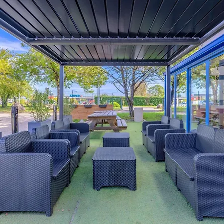 Ibis Budget Lyon Est Quentin Fallavier מלון 2*
