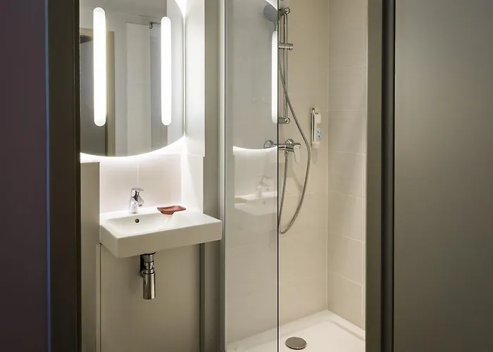 Ibis Budget Lyon Est Quentin Fallavier 2* סן-קוונטין-פלאוויה