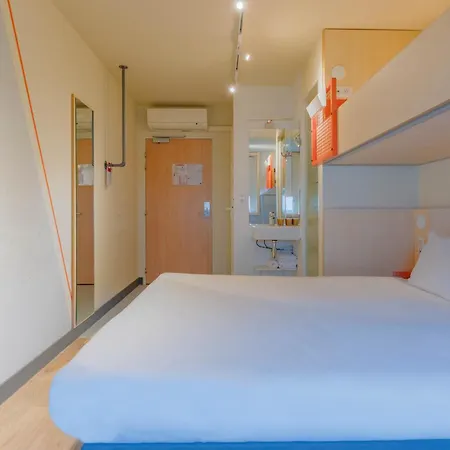 호텔 Ibis Budget Lyon Est Quentin Fallavier 생-켕탱-팔라비에