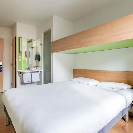 Ibis Budget Lyon Est Quentin Fallavier Hotel 2*