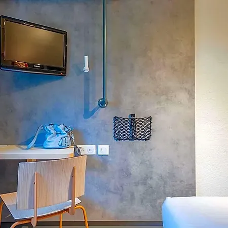Ibis Budget Lyon Est Quentin Fallavier Hotel 2*