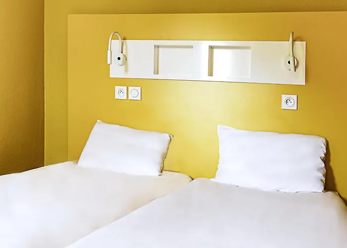Ibis Budget Lyon Est Quentin Fallavier 호텔 2*